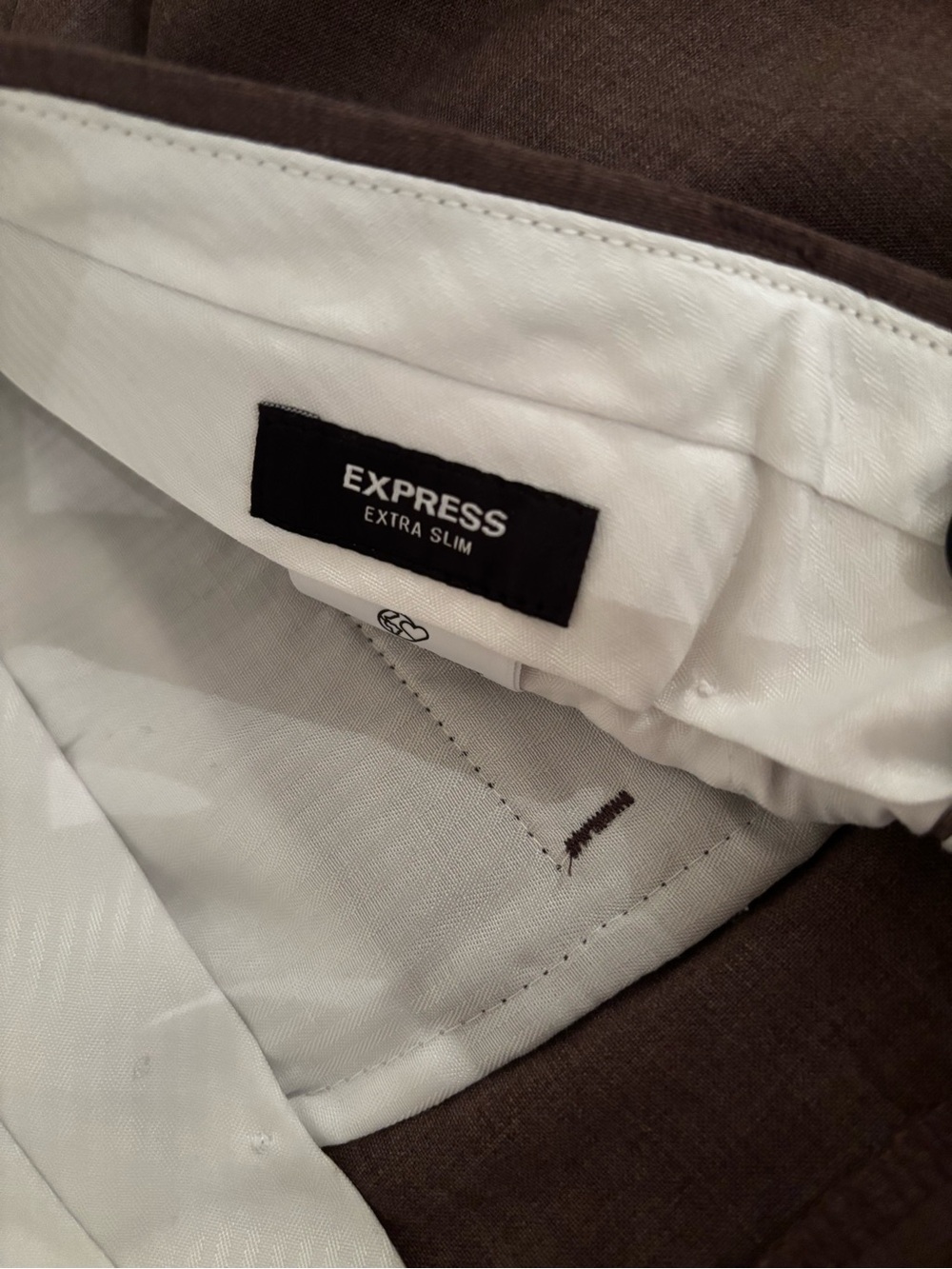 Express Extra Slim Dress Pants – Brown - Picture 3 of 3